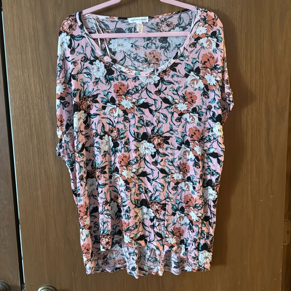 Pretty light weight pink top
